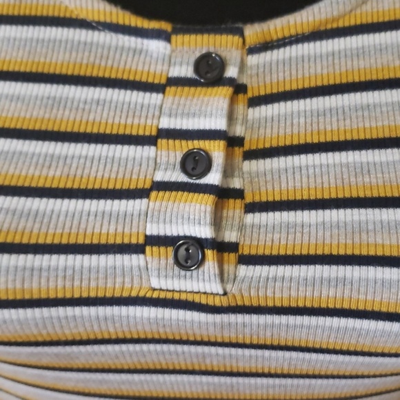 Dress - Picture 4 of 6